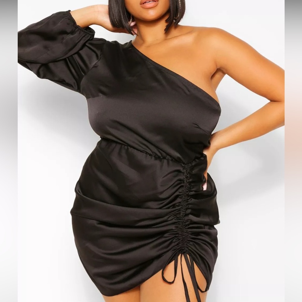 PLUS SATIN RUCHED ONE SHOULDER MINI DRESS